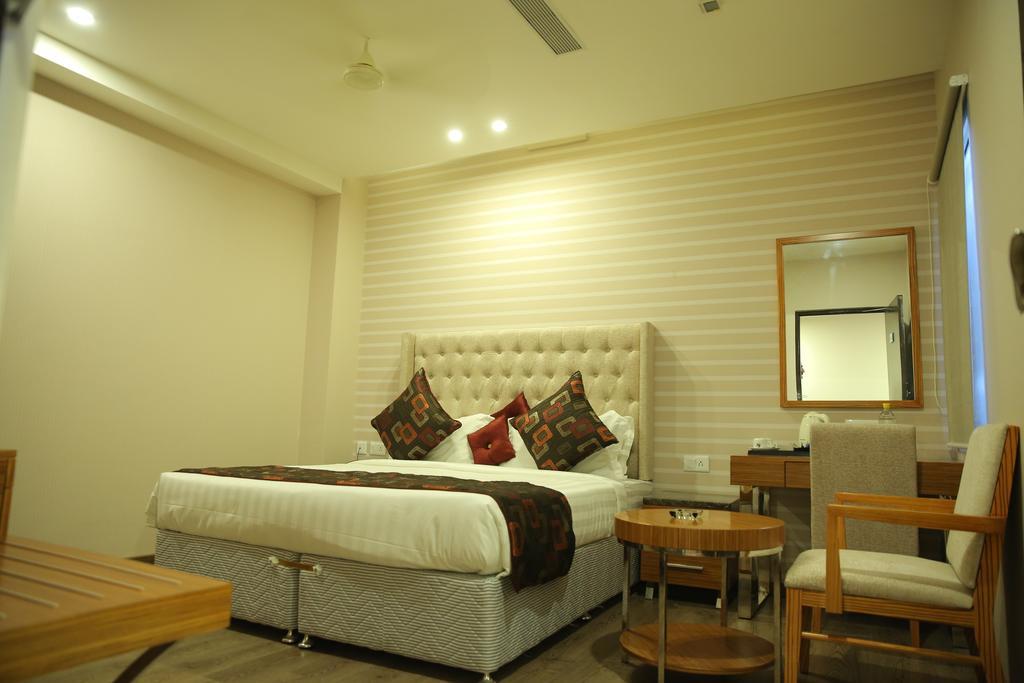 Hotel Sv Kashipur Phòng bức ảnh