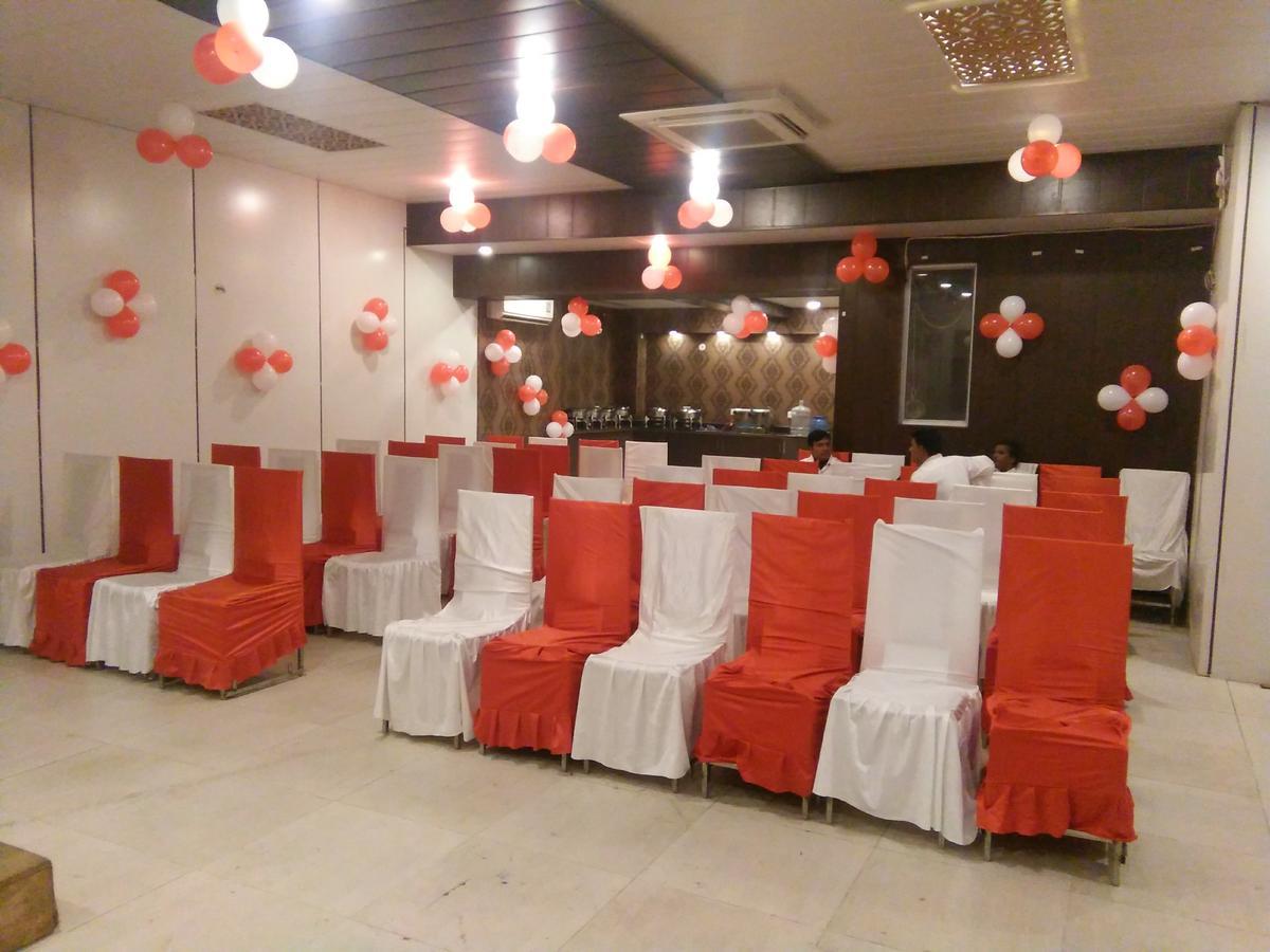 Hotel Sv Kashipur Ngoại thất bức ảnh